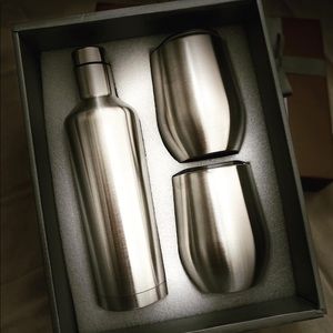 Wine gift box set